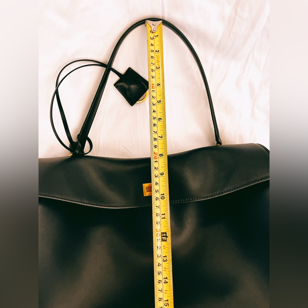 Black Leather Satchel/Top Handle Bag - Picture 13 of 14